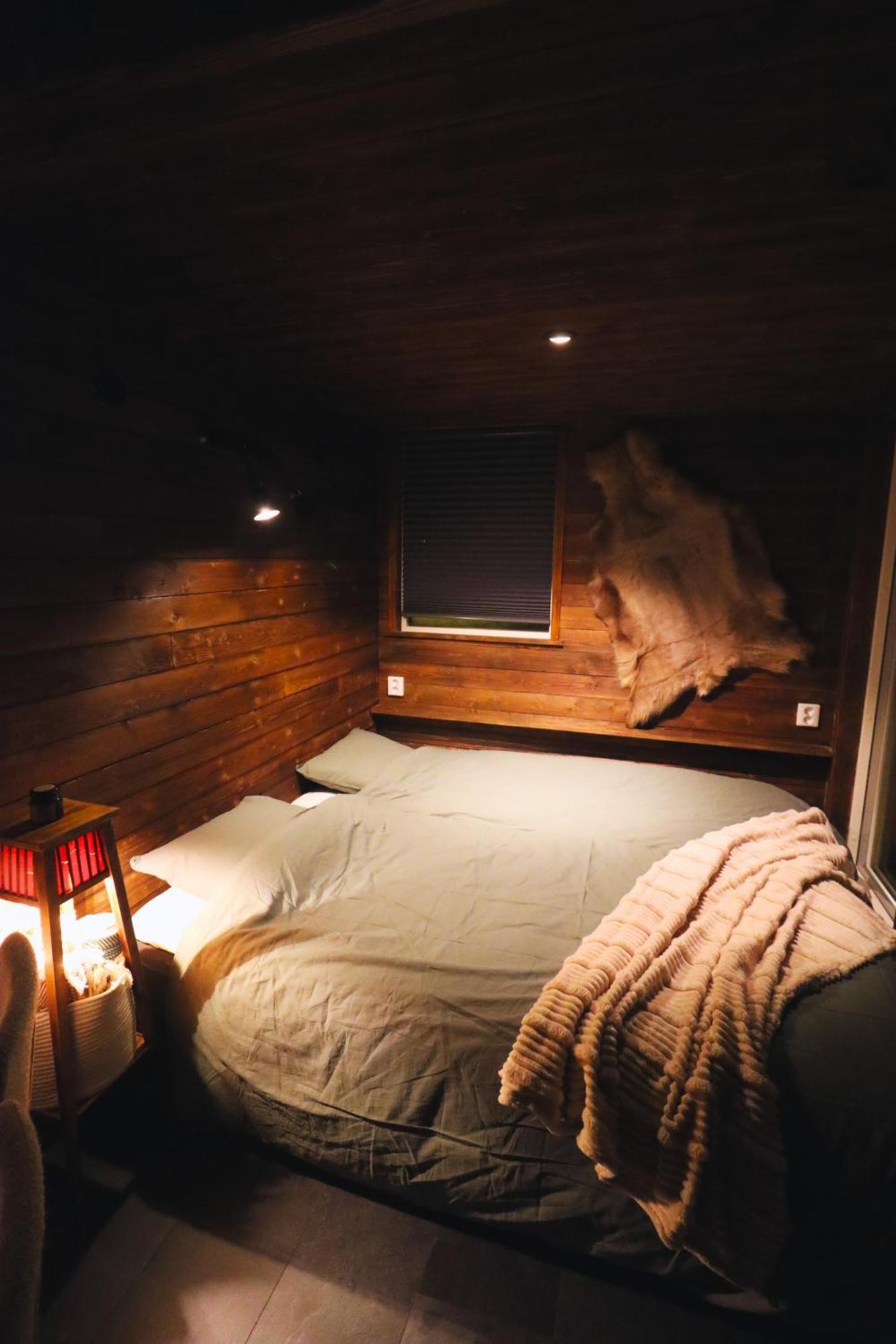 Reindeer River Lights Lodge Kiruna Bagian luar foto